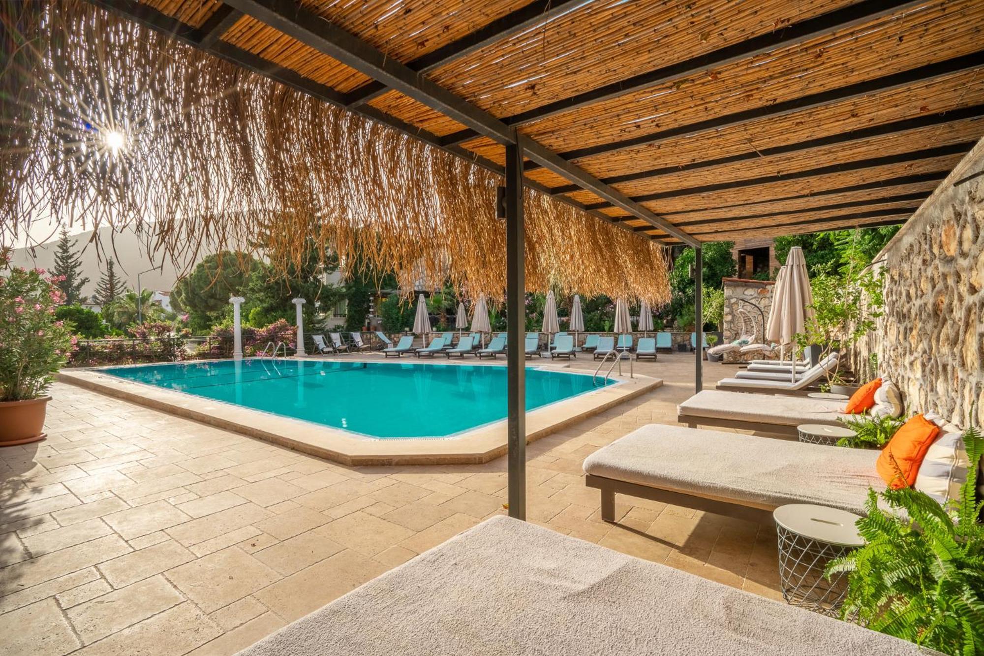 True Blue Boutique Hotel Kalkan Exteriör bild