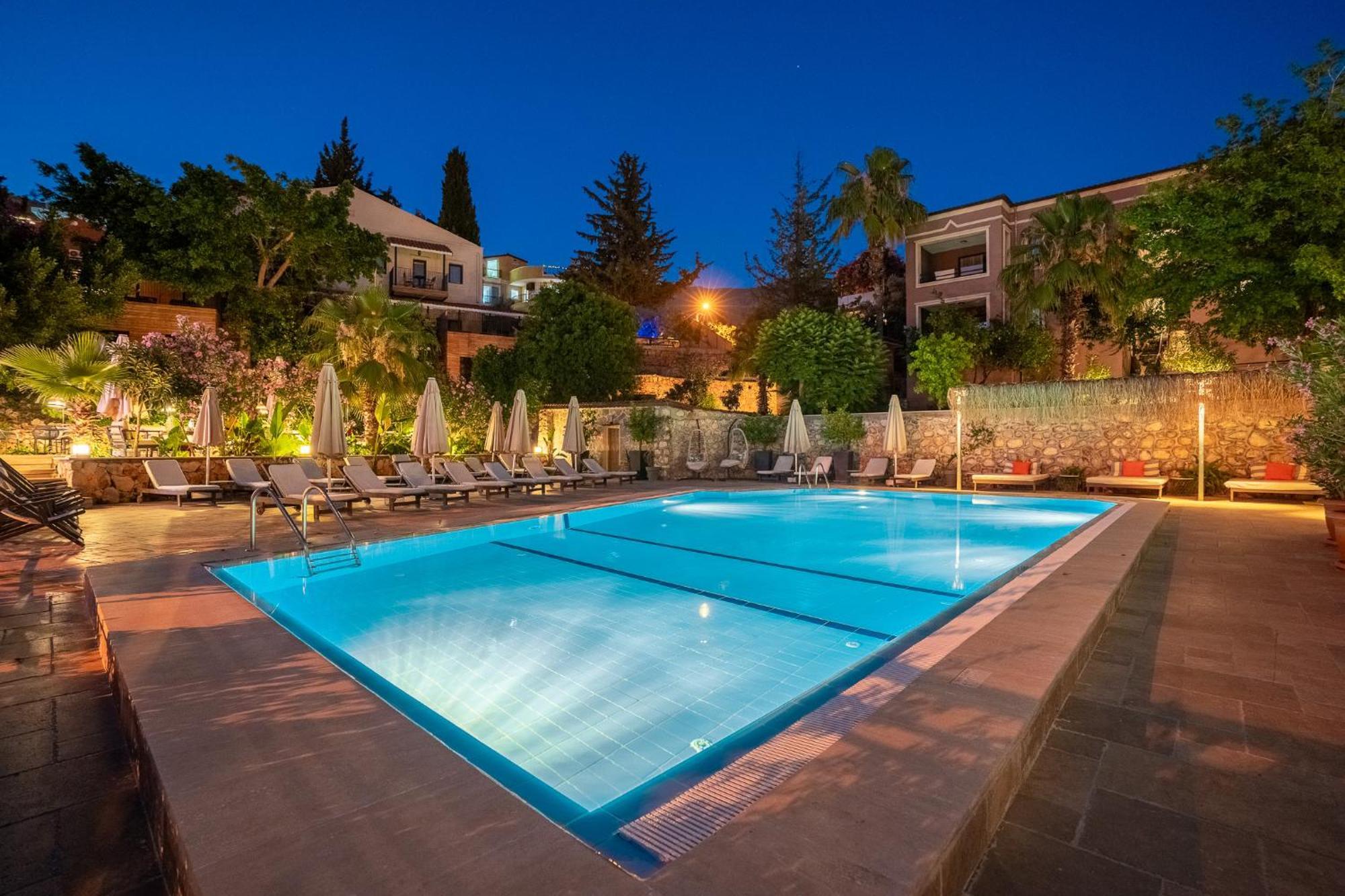 True Blue Boutique Hotel Kalkan Exteriör bild