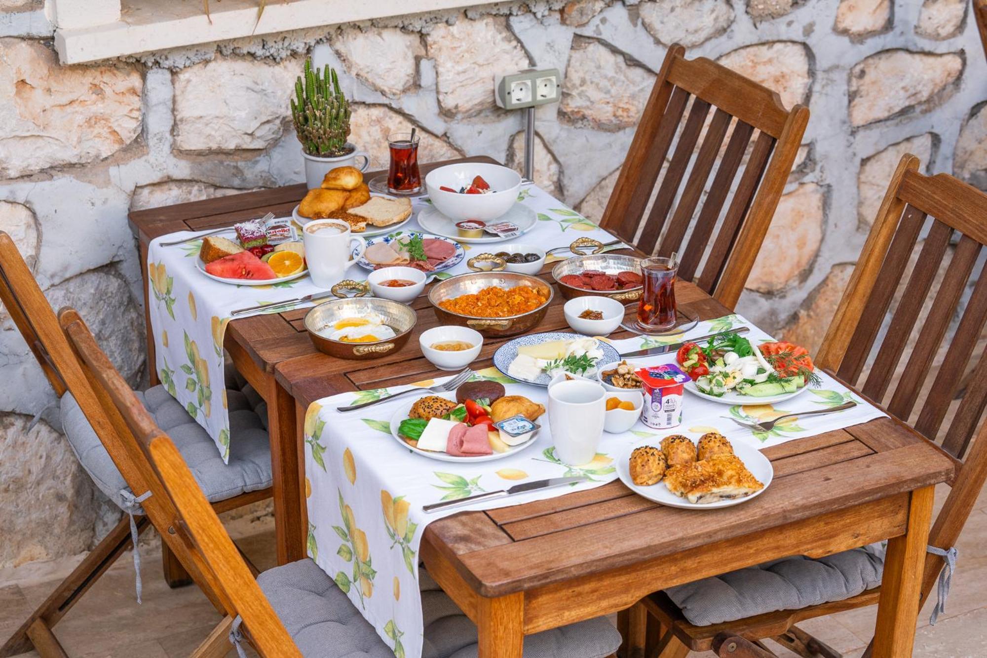 True Blue Boutique Hotel Kalkan Exteriör bild
